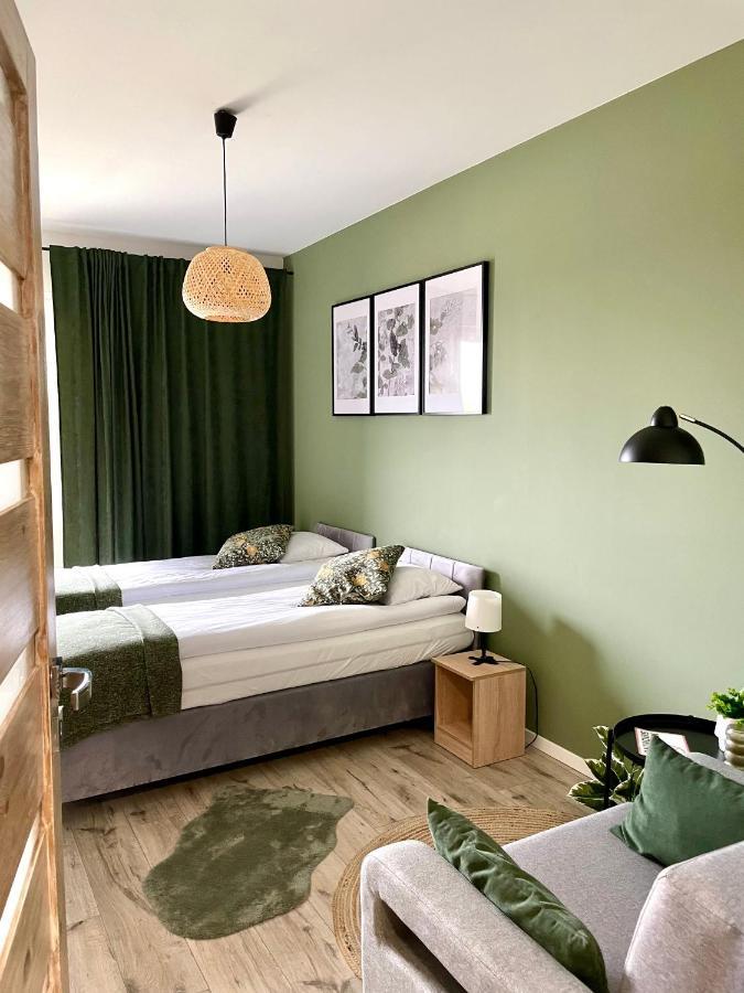 Apartments Sleep & Go Modlin Airport Новы-Двур-Мазовецкий Экстерьер фото